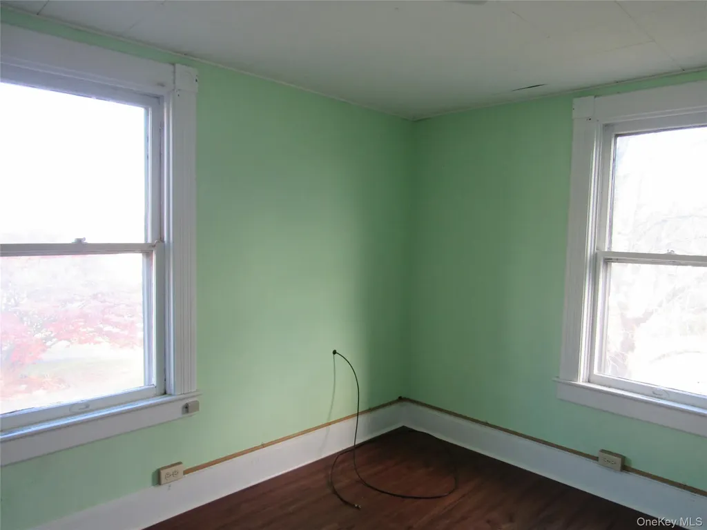 98 Main Street Chester NY 10918