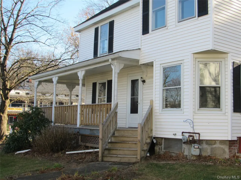 98 Main Street Chester NY 10918