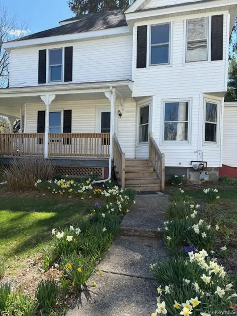 98 Main Street Chester NY 10918