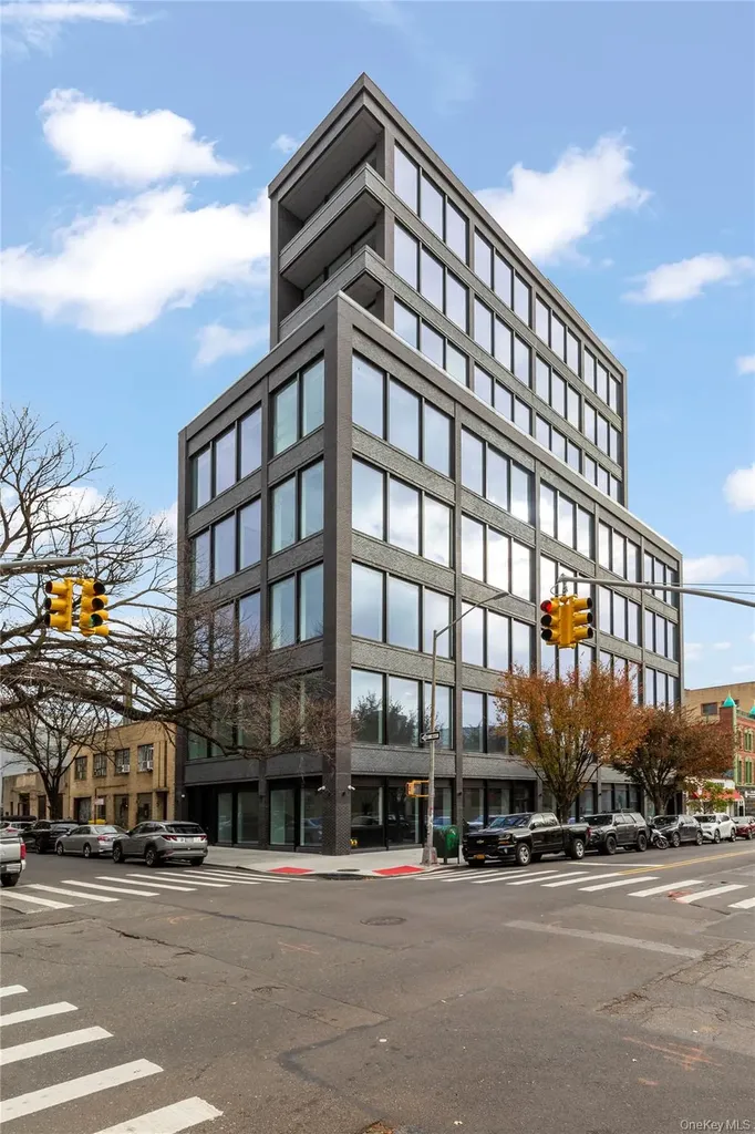 35-01 36th Avenue Astoria NY 11106