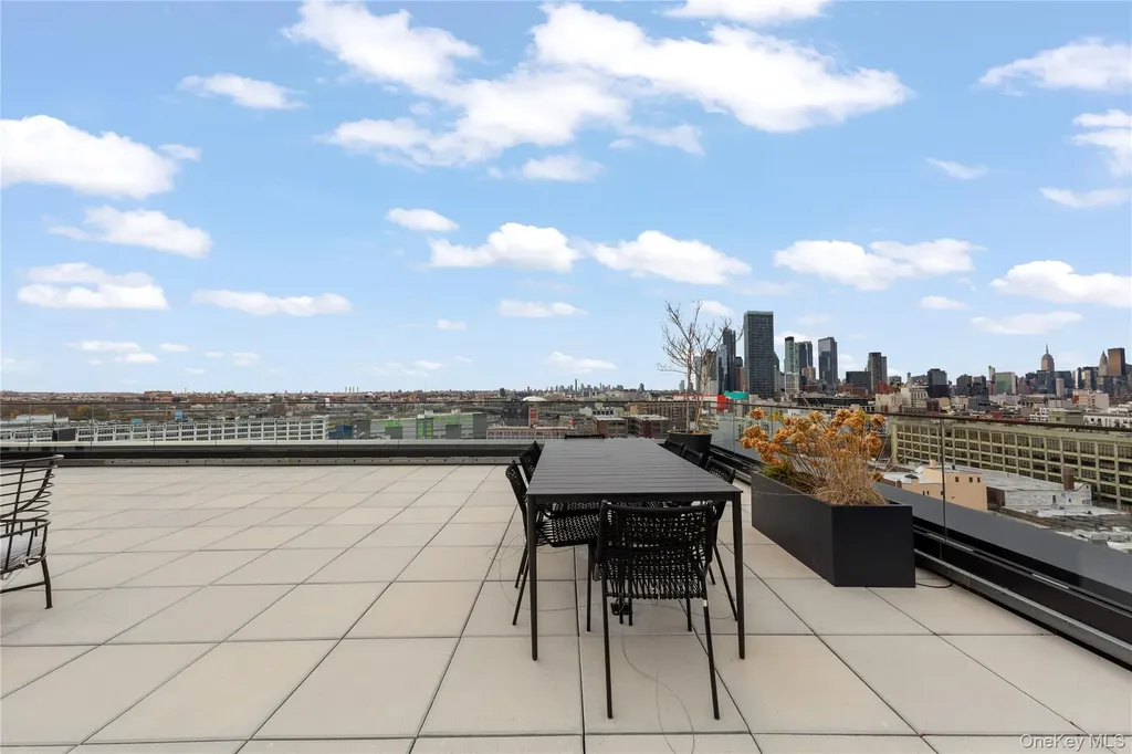 35-01 36th Avenue Astoria NY 11106
