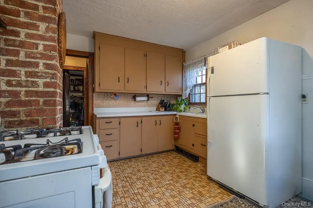 355 Fosler Road Wallkill NY 12589
