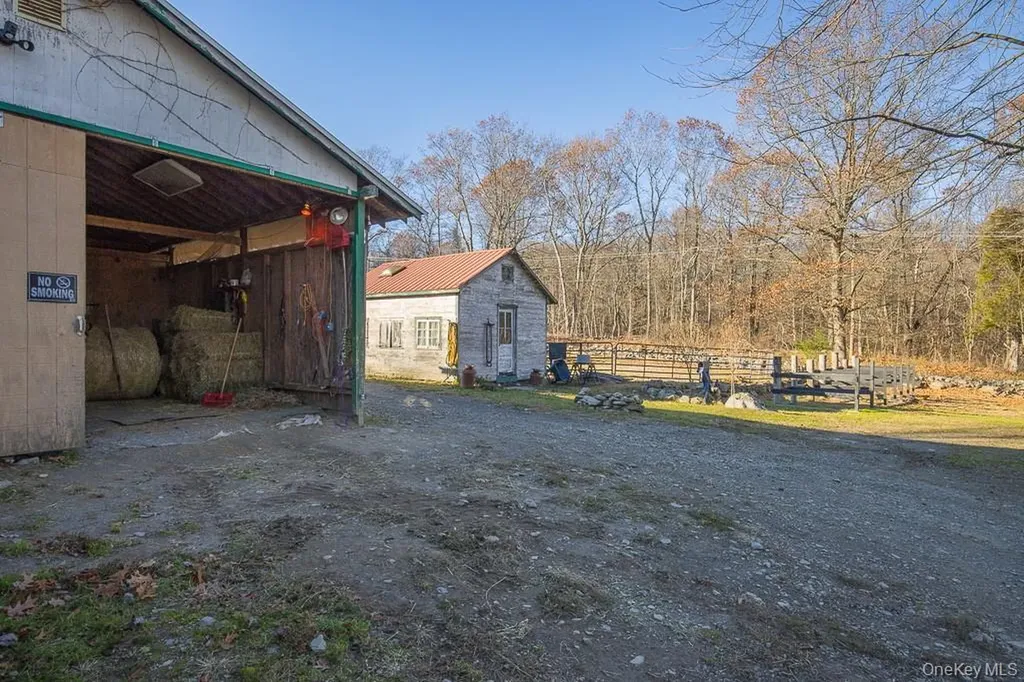 355 Fosler Road Wallkill NY 12589