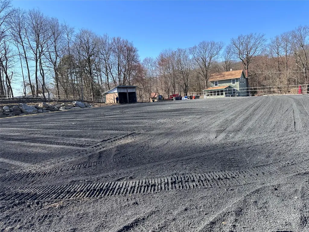 355 Fosler Road Wallkill NY 12589