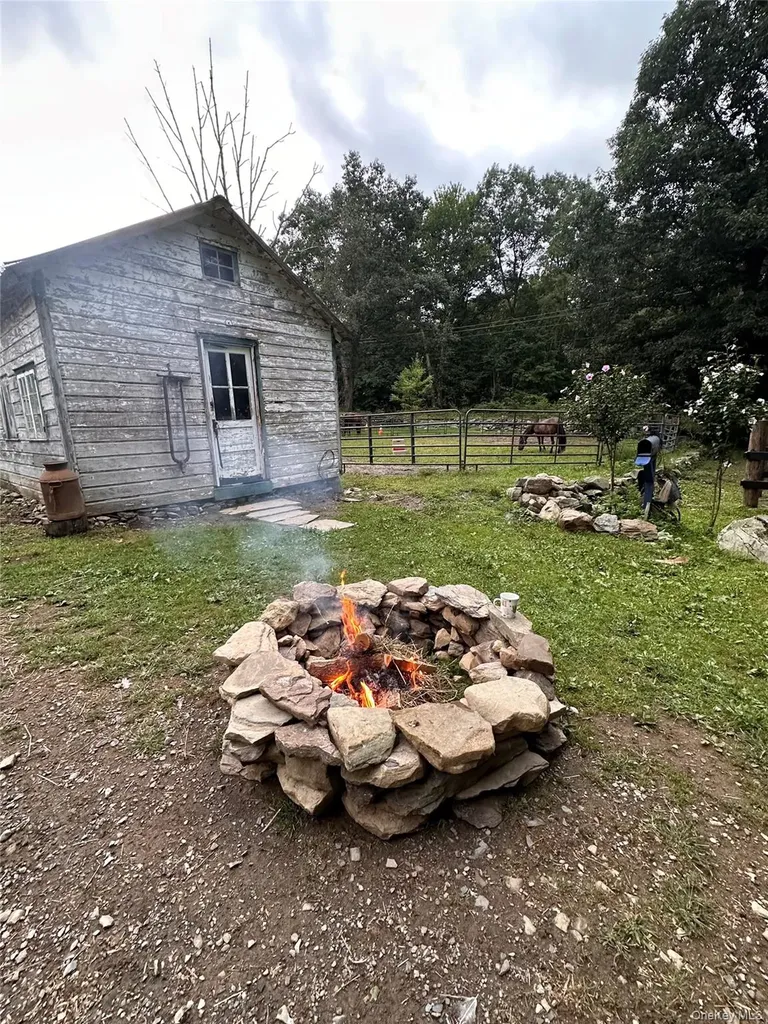 355 Fosler Road Wallkill NY 12589