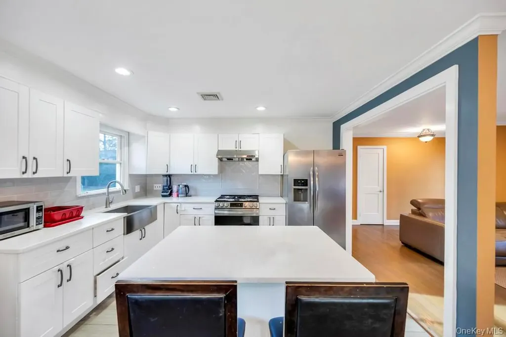 11 Industrial Boulevard Riverhead NY 11901