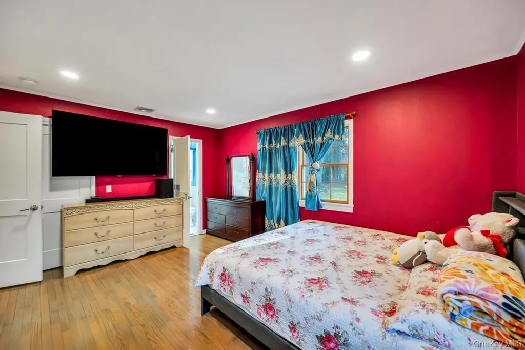 11 Industrial Boulevard Riverhead NY 11901