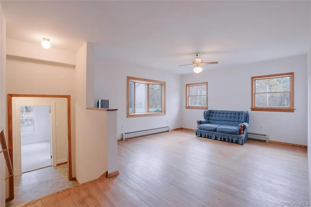 7 Halstein Lane Ulster Park NY 12487