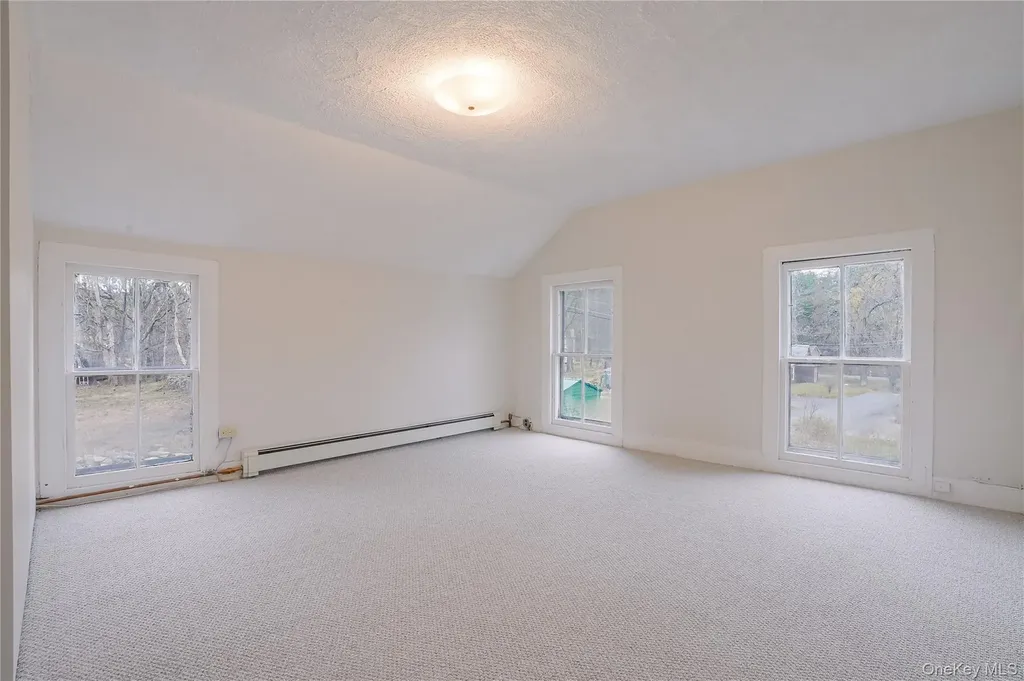 7 Halstein Lane Ulster Park NY 12487