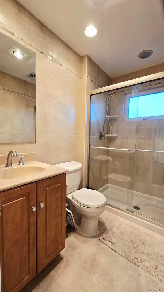 34 Melanie Lane Syosset NY 11791