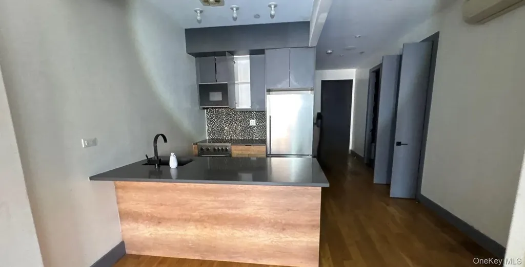 1490 Saint Johns Place Brooklyn NY 11213
