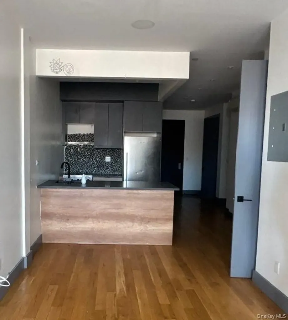 1490 Saint Johns Place Brooklyn NY 11213