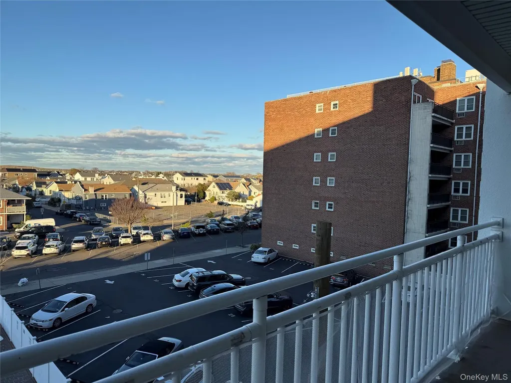 711 Shore Road Long Beach NY 11561