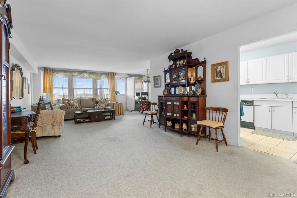 711 Shore Road Long Beach NY 11561