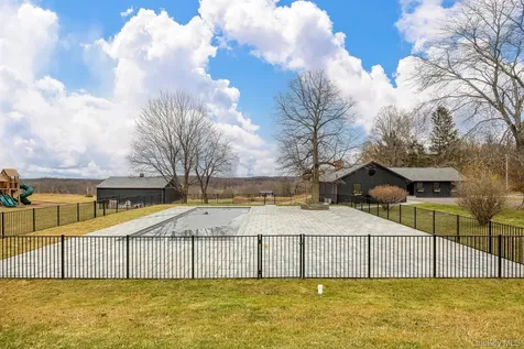 97 Valley Farm Road Millbrook NY 12545