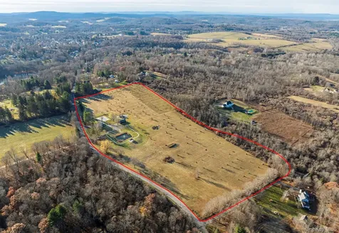 97 Valley Farm Road Millbrook NY 12545