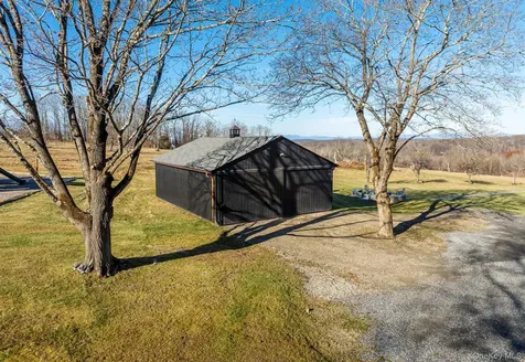 97 Valley Farm Road Millbrook NY 12545