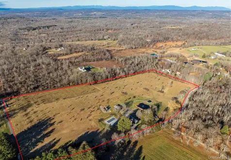 97 Valley Farm Road Millbrook NY 12545