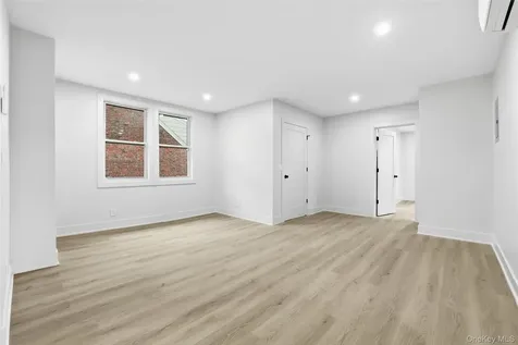 36 Dunwoodie Street Yonkers NY 10704