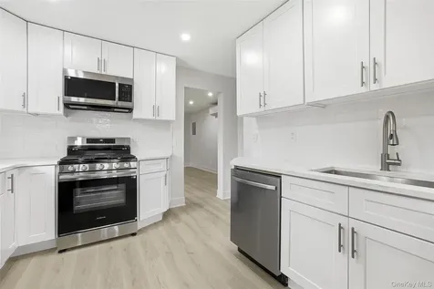 36 Dunwoodie Street Yonkers NY 10704