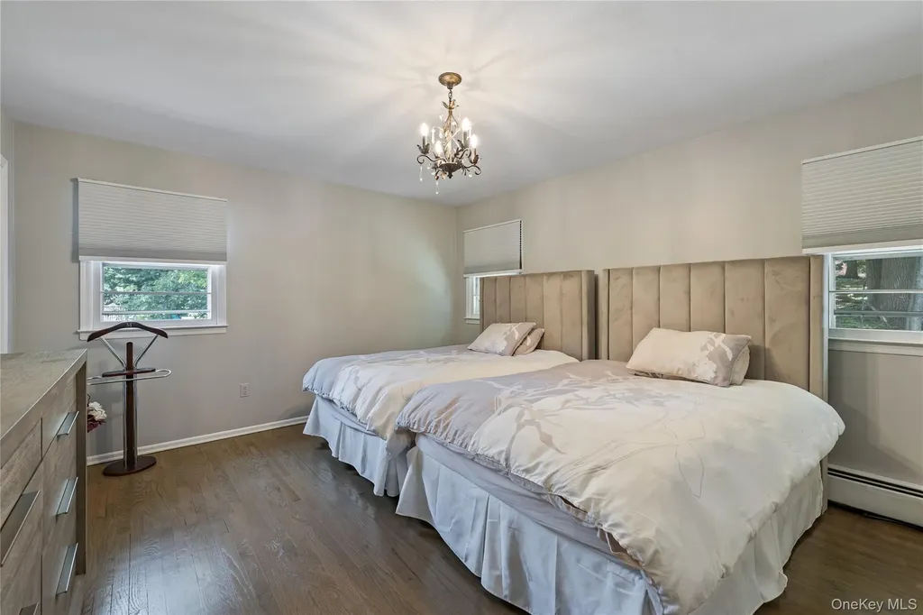 29 Skylark Drive Monsey NY 10977