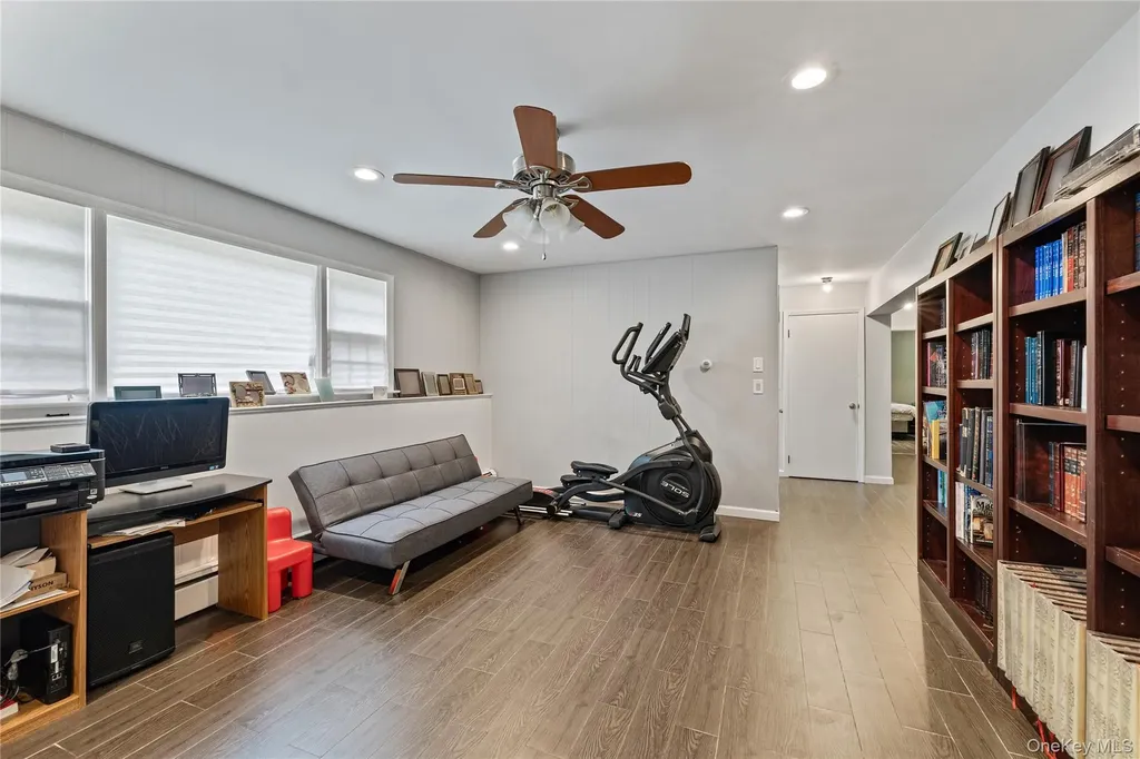 29 Skylark Drive Monsey NY 10977