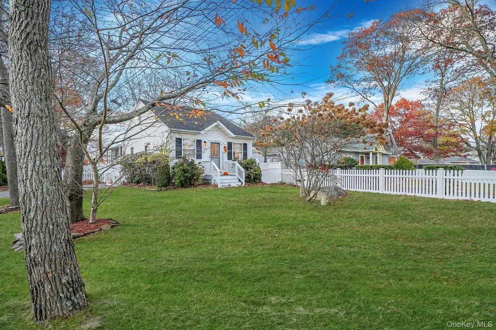 156 Clinton Avenue East Patchogue NY 11772