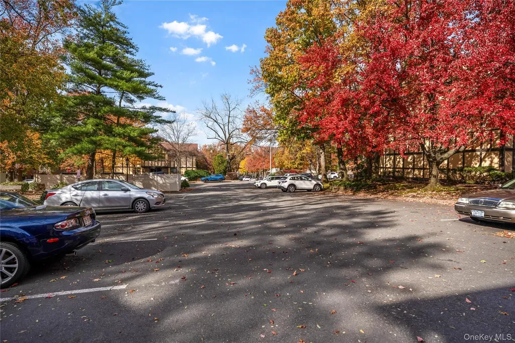 155 Devon Loop Staten Island NY 10314