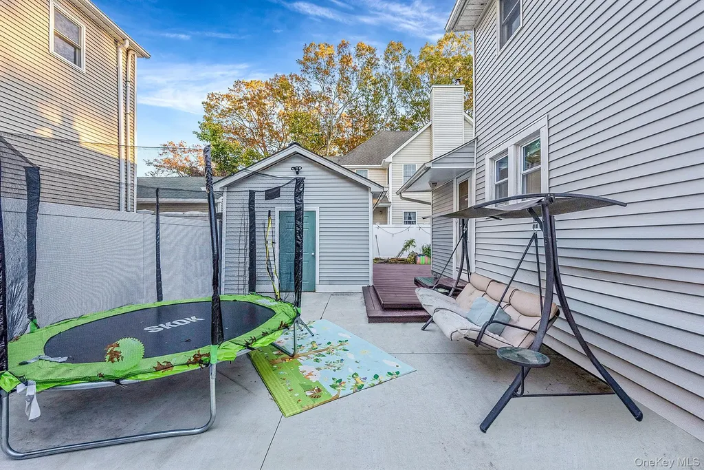16 Lyda Drive Nesconset NY 11767
