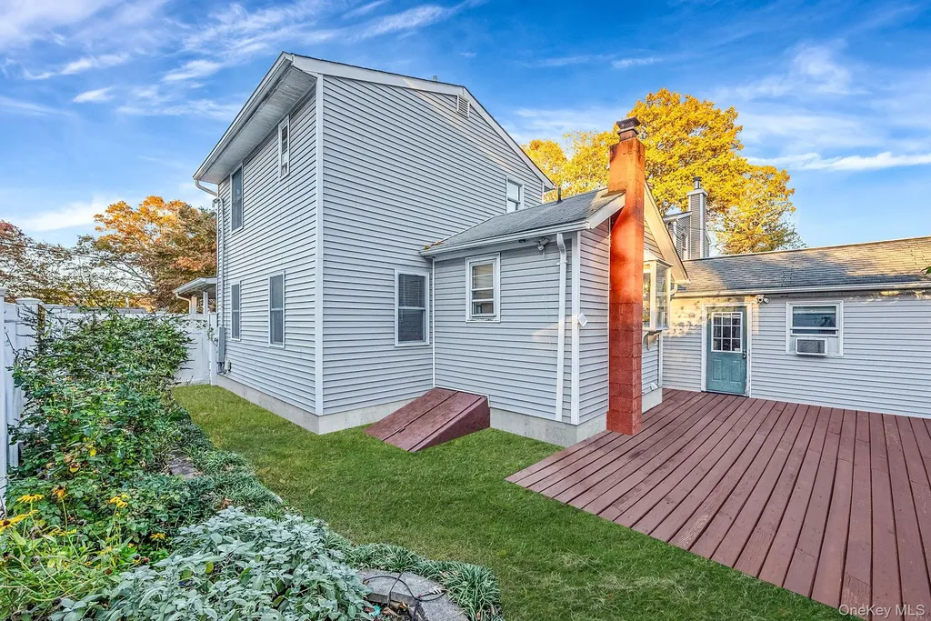 16 Lyda Drive Nesconset NY 11767