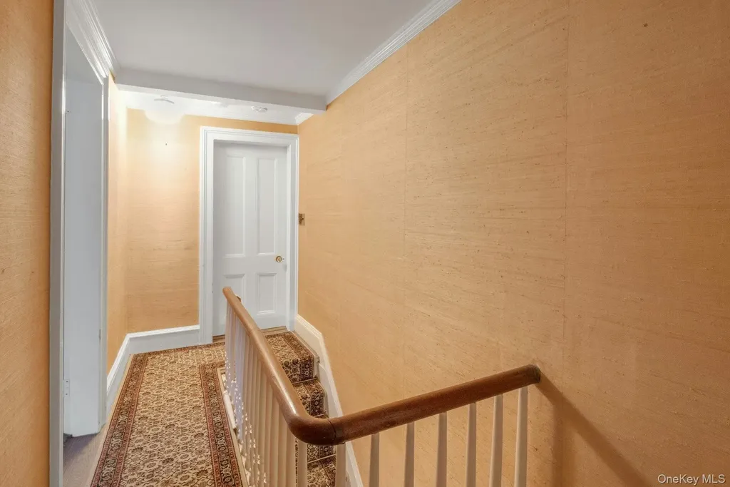 733 Stuart Avenue Mamaroneck NY 10543