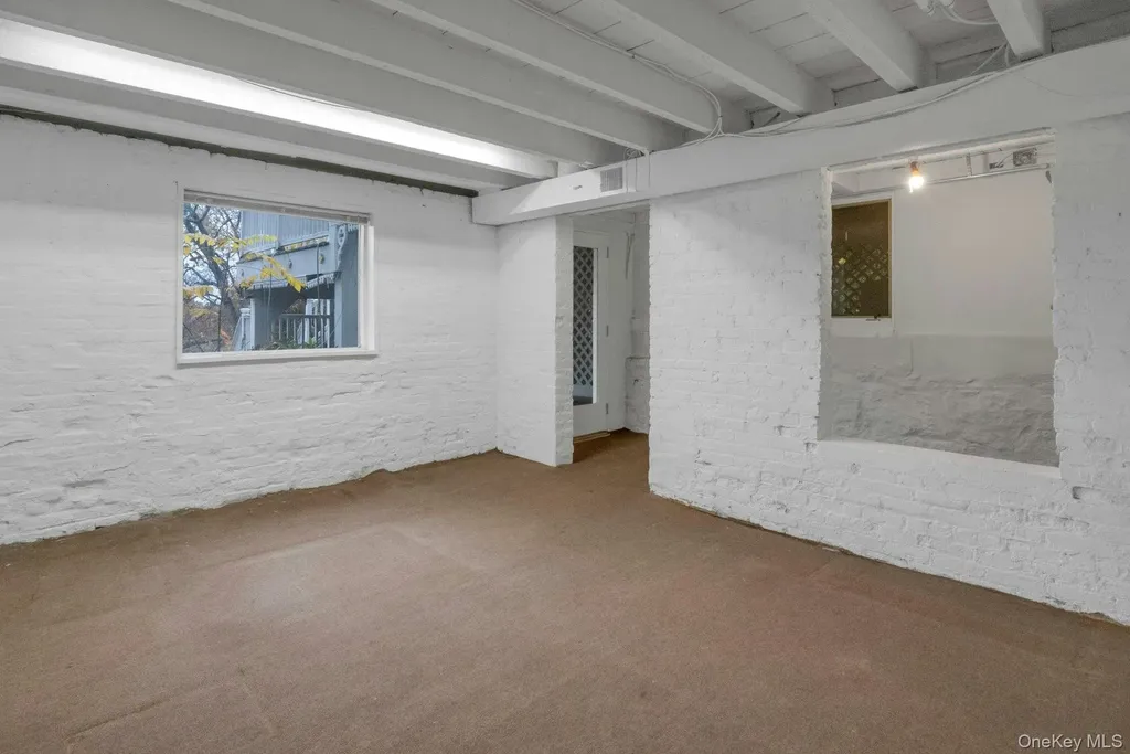 733 Stuart Avenue Mamaroneck NY 10543