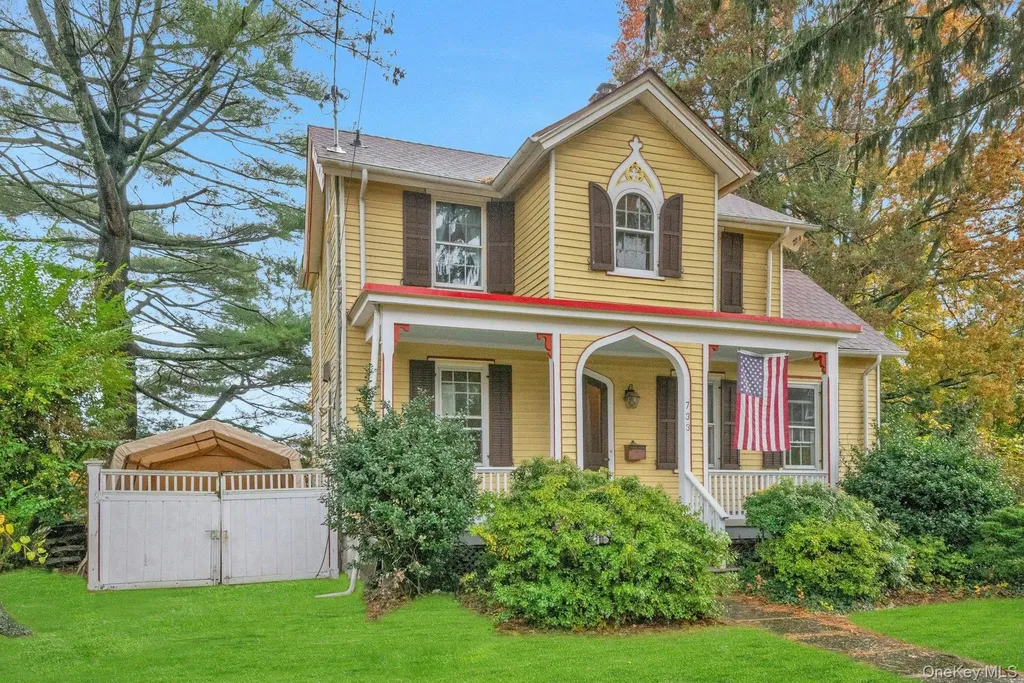 733 Stuart Avenue Mamaroneck NY 10543
