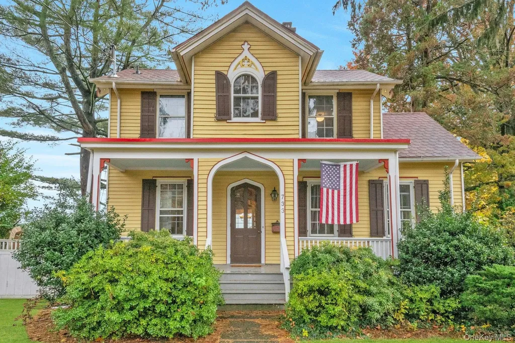 733 Stuart Avenue Mamaroneck NY 10543