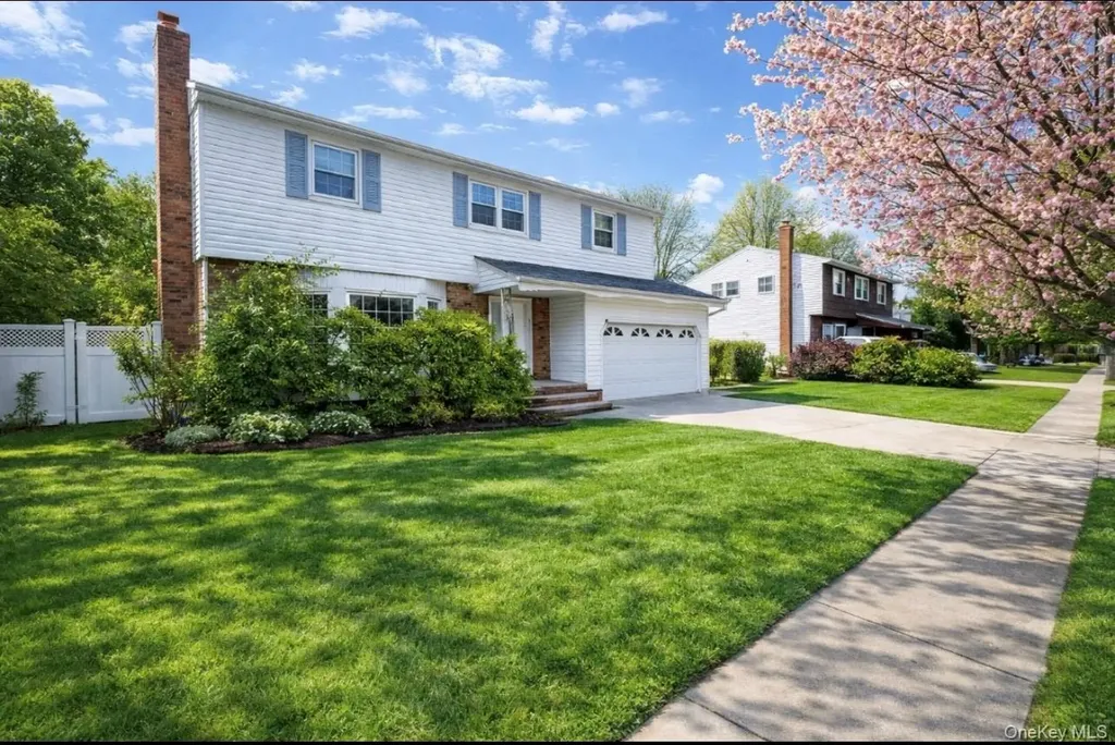 74 Jerusalem Avenue Massapequa NY 11758