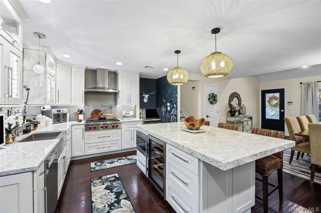 3641 Sarah Drive Wantagh NY 11793