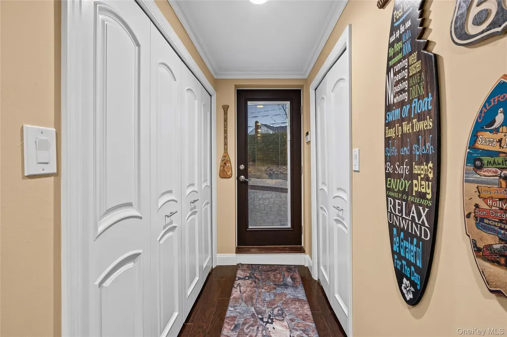 3641 Sarah Drive Wantagh NY 11793