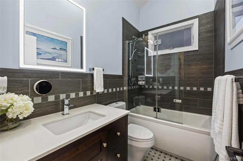 3641 Sarah Drive Wantagh NY 11793