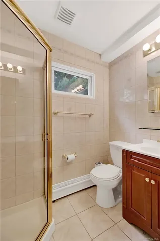 330 Bayville Avenue Bayville NY 11709