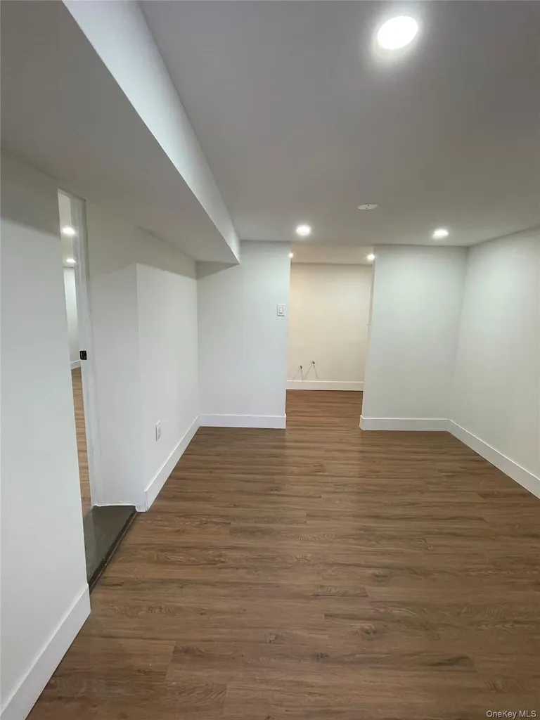 1033 E 52nd Street Brooklyn NY 11234