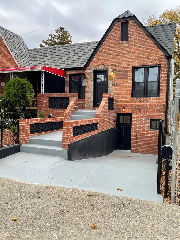 1033 E 52nd Street Brooklyn NY 11234