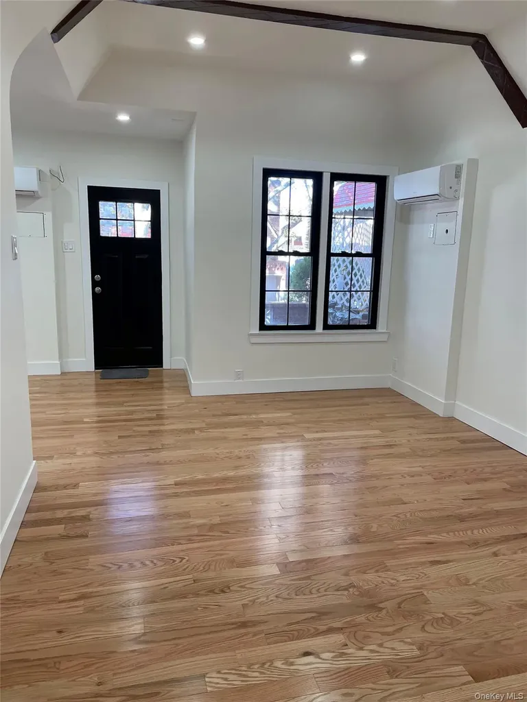 1033 E 52nd Street Brooklyn NY 11234
