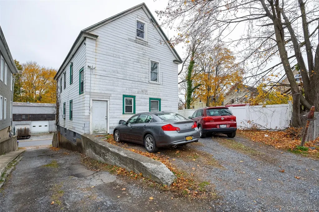 5 Orchard Place Poughkeepsie NY 12601