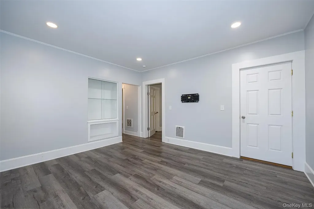 5 Orchard Place Poughkeepsie NY 12601