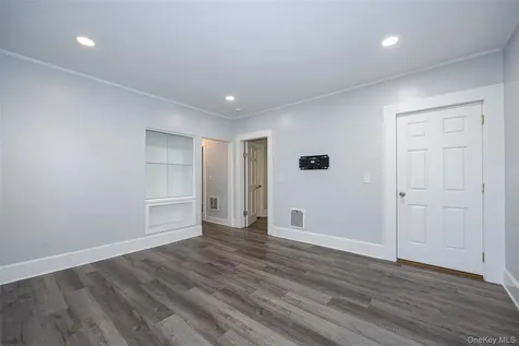 5 Orchard Place Poughkeepsie NY 12601