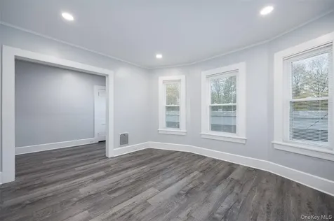 5 Orchard Place Poughkeepsie NY 12601