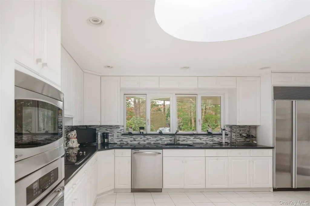14 Indian Pipe Drive Quogue NY 11959