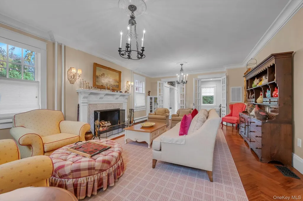 1 Deepdale Drive Great Neck NY 11021