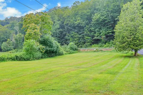 934 Peekskill Hollow Road Carmel NY 10579