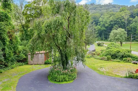 934 Peekskill Hollow Road Carmel NY 10579